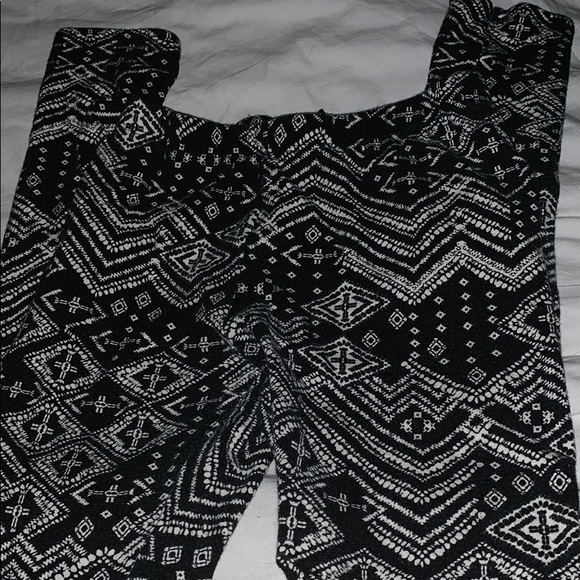Four pairs of leggings - Picture 5 of 8